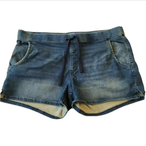levi lounge shorts